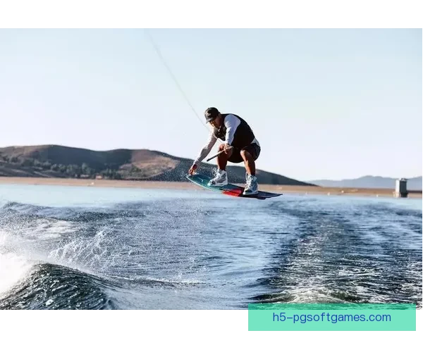 探寻浪漫海岸线：冲浪之旅